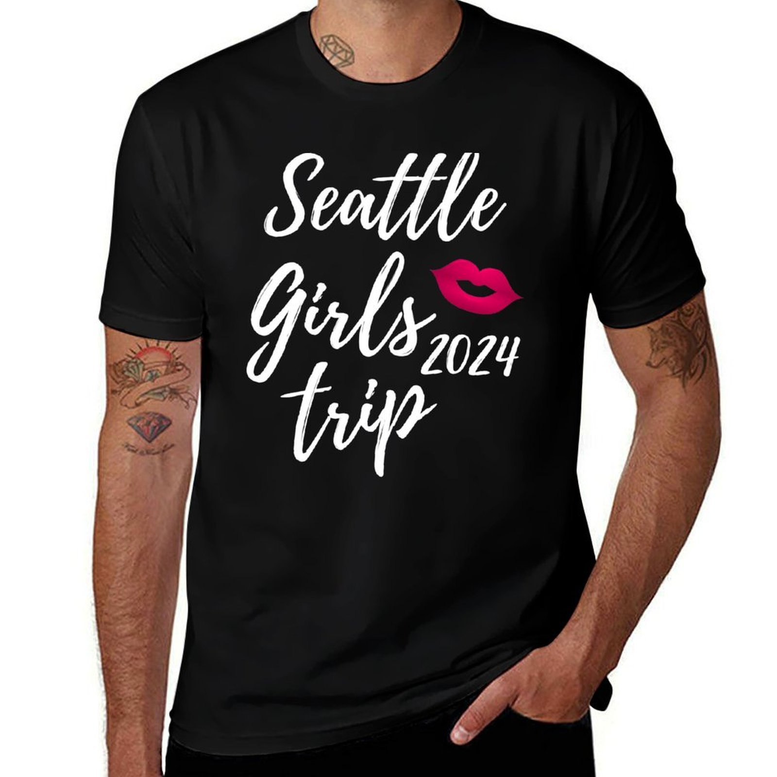 Outdoor Sportsman Group - シアトル女子旅2024 バチェロレッテバケーション 楽しいマッチンググループ旅行デザインTシャツ アウトドアスポーツ半袖トップTシャツ
